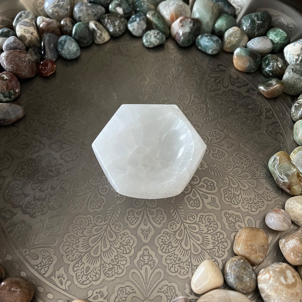 Mini White Selenite Hexagon Bowl